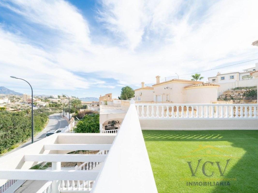 Properties for sale and rent in Spain photo 1