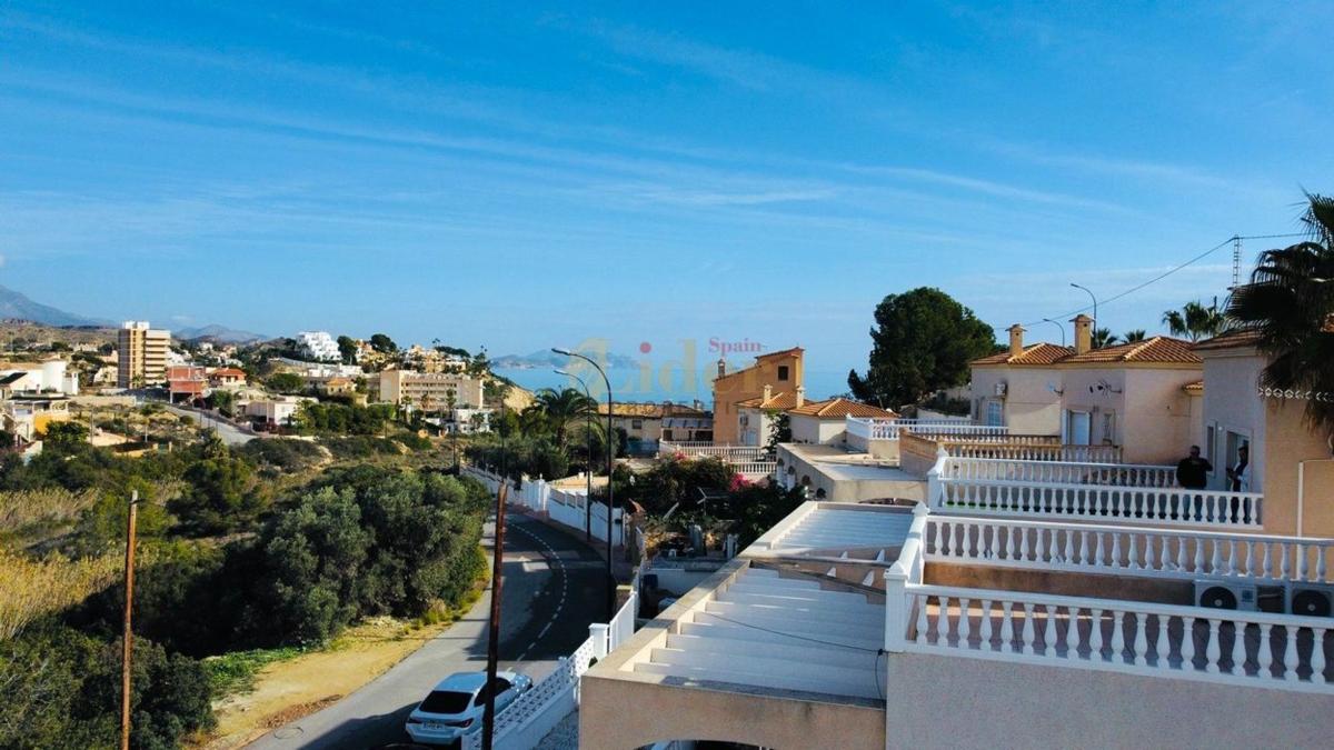 Properties for sale and rent in Spain photo 5
