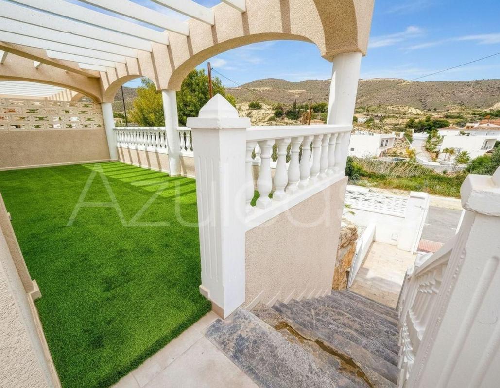 Properties for sale and rent in Spain photo 3