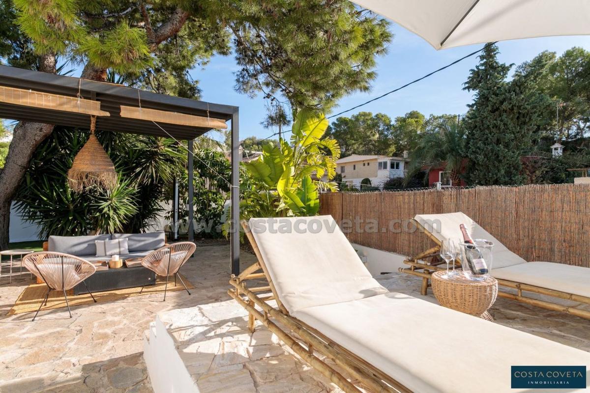 Properties for sale and rent in Spain photo 4