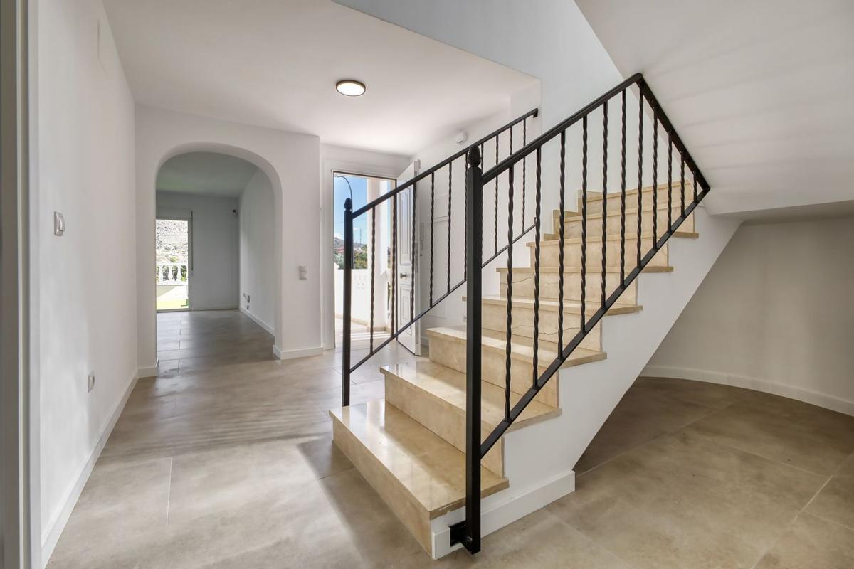 Properties for sale and rent in Spain photo 3