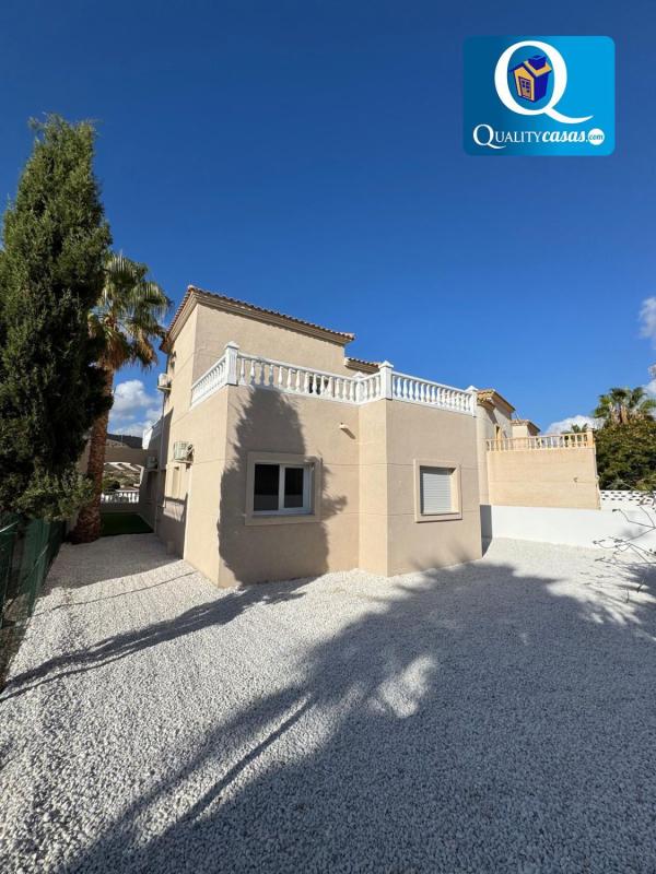 Properties for sale and rent in Spain photo 3