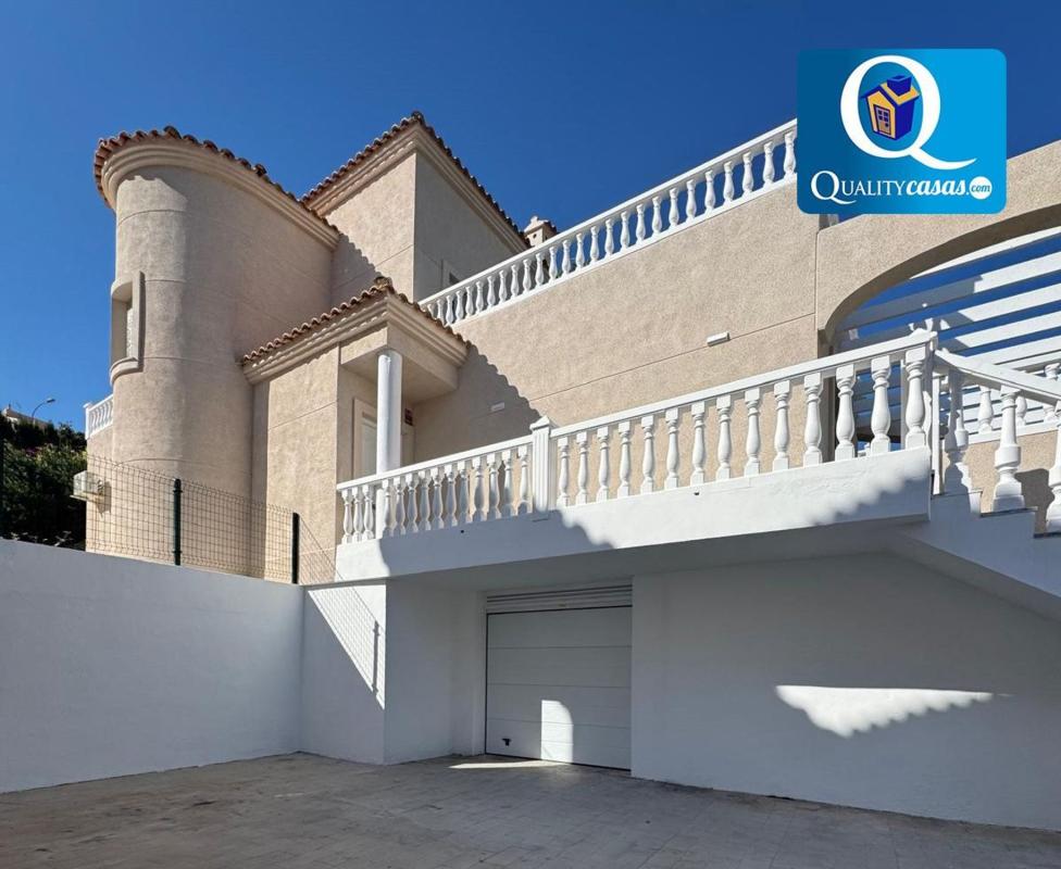 Properties for sale and rent in Spain photo 4