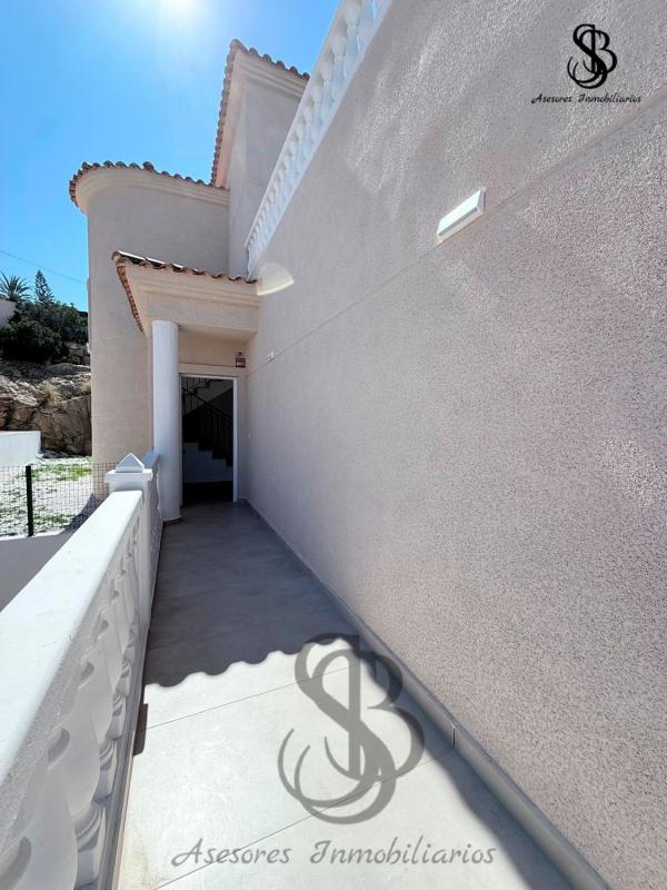 Properties for sale and rent in Spain photo 3