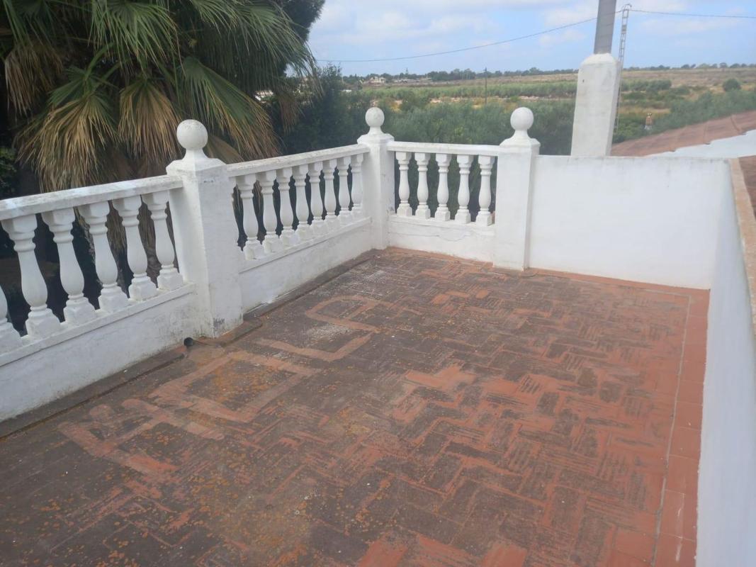 Properties for sale and rent in Spain photo 5