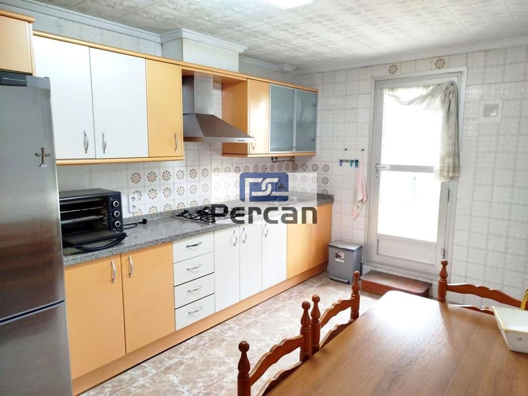 Properties for sale and rent in Spain photo 1