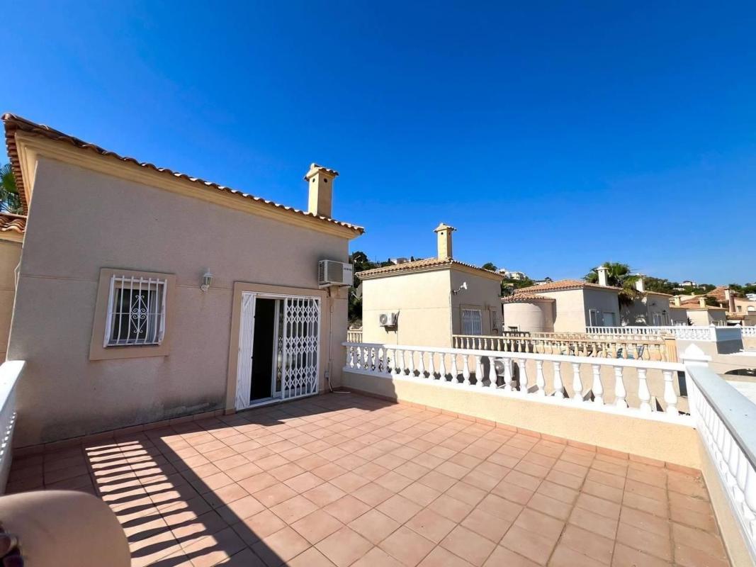 Properties for sale and rent in Spain photo 5