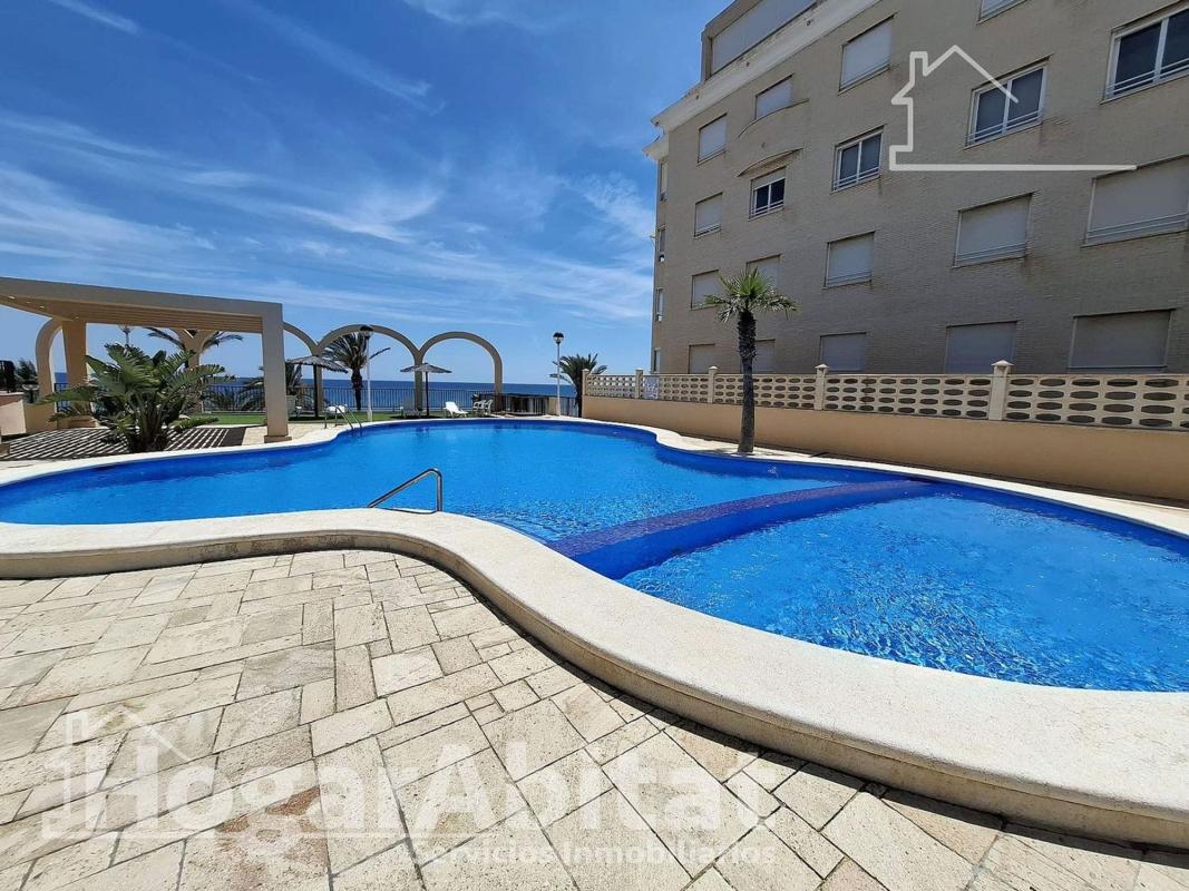 Venta de piso en Piso en Calle de Tarragona, Playa Muchavista, El Campello, El Campello
 photo 2