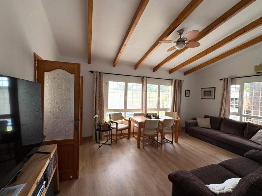 Недвижимость на продажу и в аренду в Испании photo 3