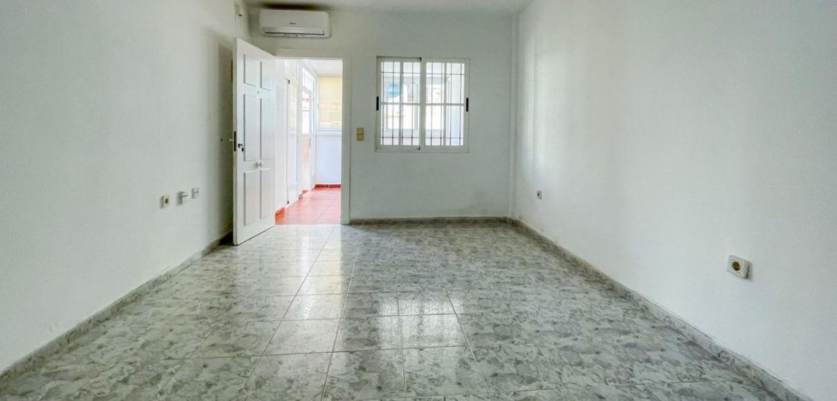 Недвижимость на продажу и в аренду в Испании photo 5