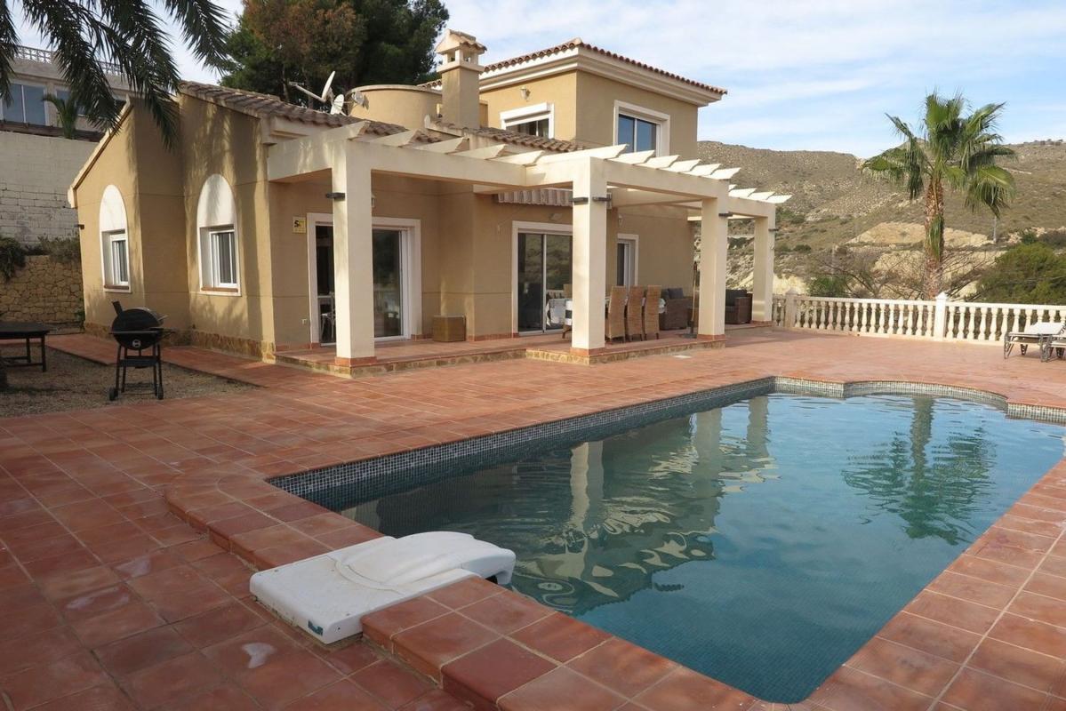 Properties for sale and rent in Spain photo 1