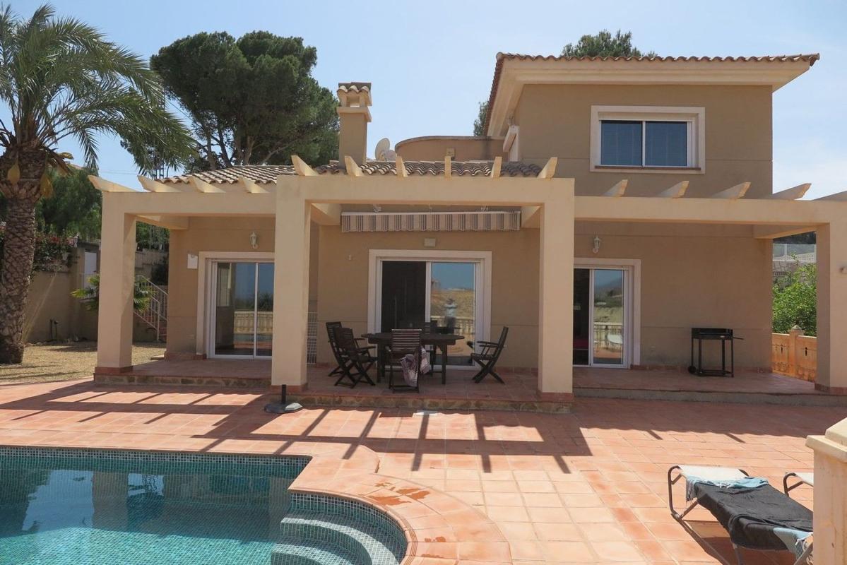 Properties for sale and rent in Spain photo 2