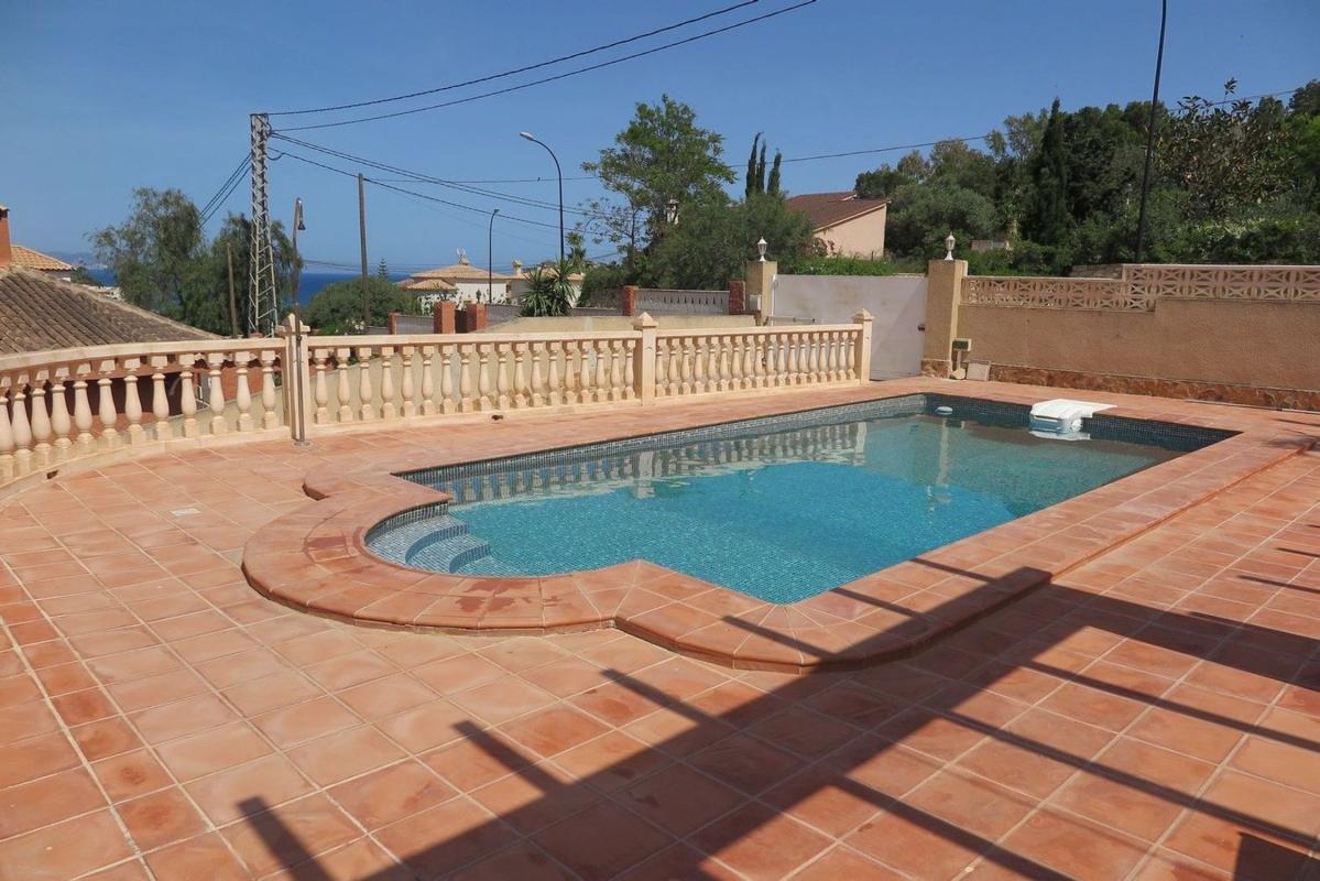 Properties for sale and rent in Spain photo 3