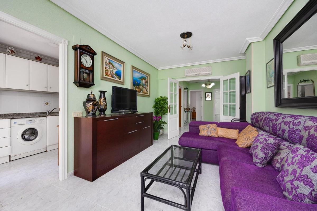 Venta de piso en Piso en Antonio Machado, Torrevieja, Torrevieja
 photo 5
