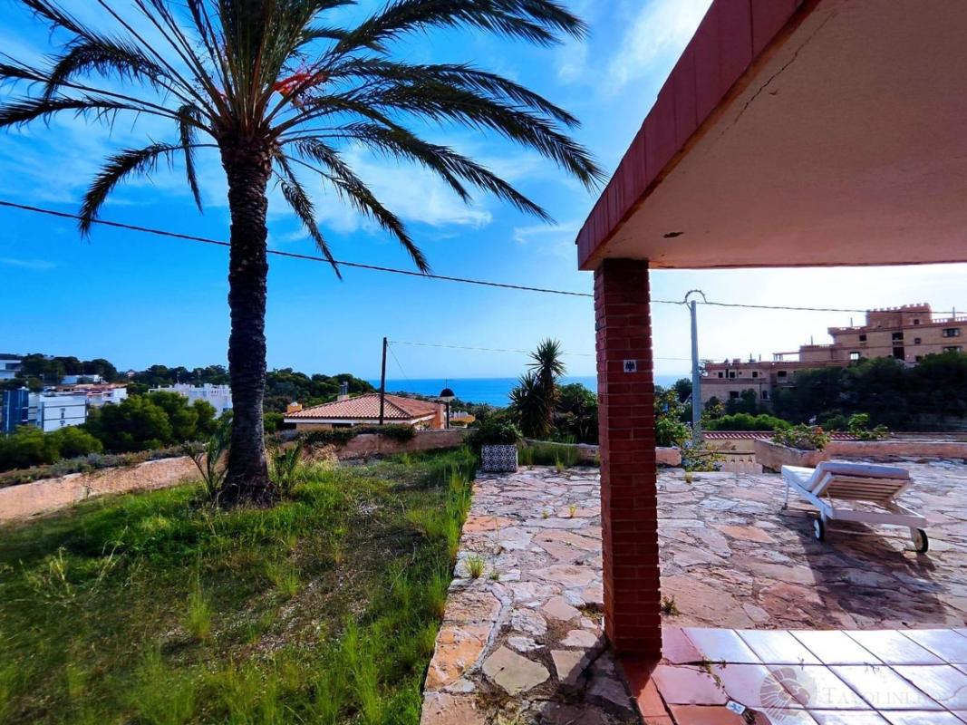 Properties for sale and rent in Spain photo 5