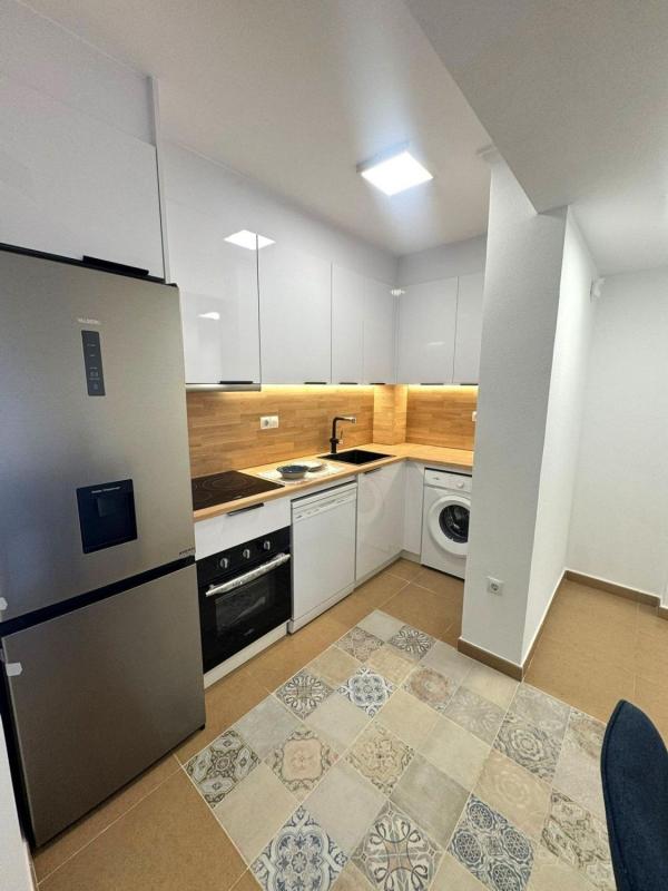 Venta de piso en Piso en Puerto Deportivo, Torrevieja, Torrevieja
photo 5