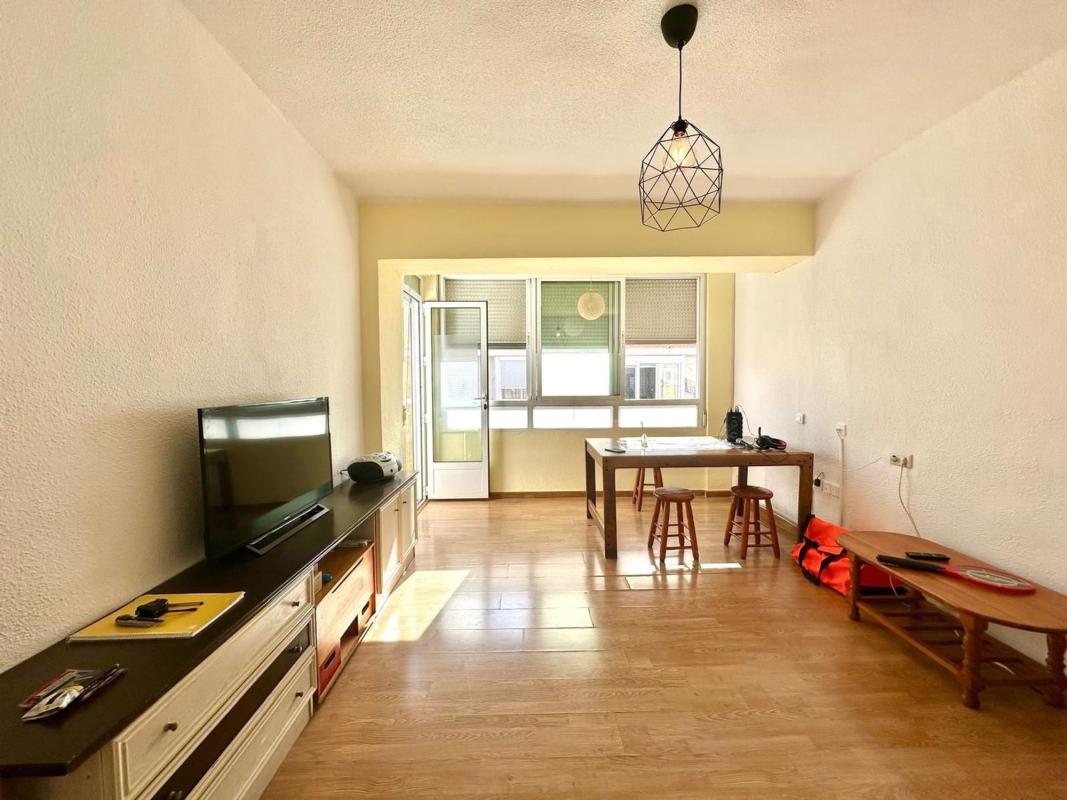 Sale of apartment in Piso en Las Piscinas Naturales, Torrevieja, Torrevieja
photo 1