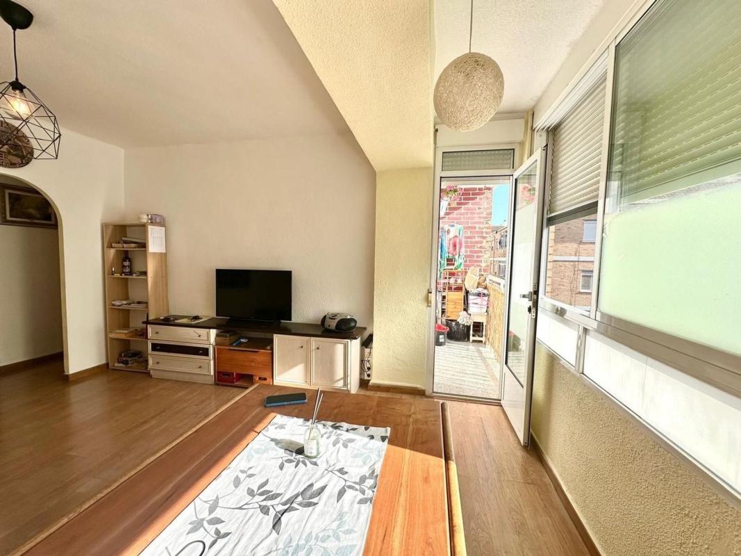Sale of apartment in Piso en Las Piscinas Naturales, Torrevieja, Torrevieja
photo 5