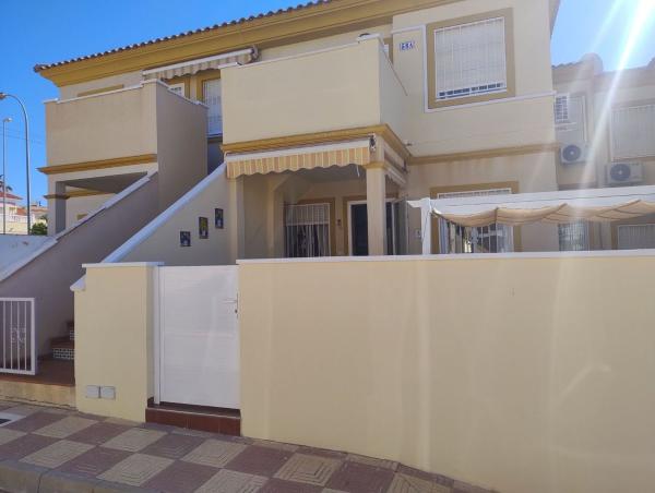 Casa o chalet independiente en Playa Flamenca, Orihuela photo 1