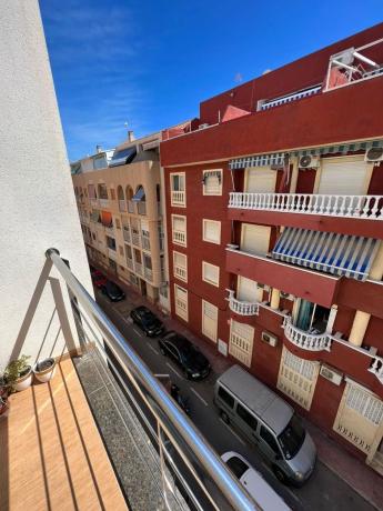 Venta de piso en Piso en Playa de los Locos, Torrevieja, Torrevieja
photo 1