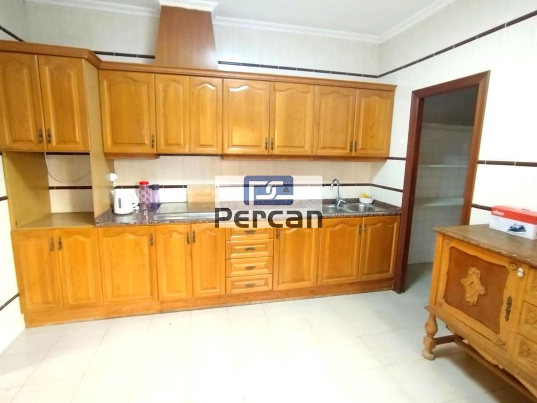 Properties for sale and rent in Spain photo 4