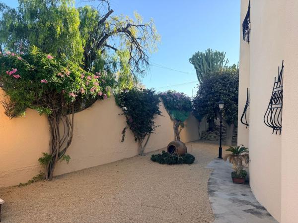 Casa o chalet independiente en CL Lloma Redona, 3, Pueblo Español - Coveta Fumá, El Campello photo 3