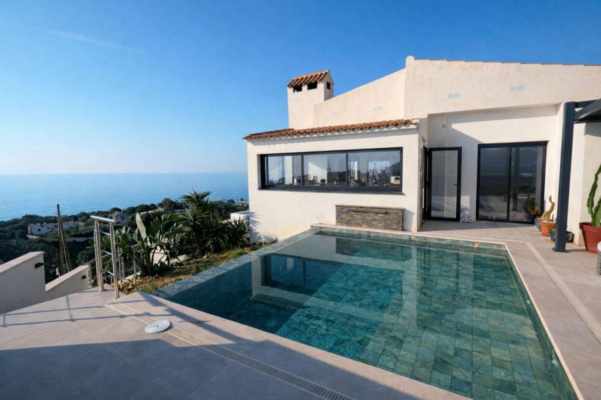 Properties for sale and rent in Spain photo 2