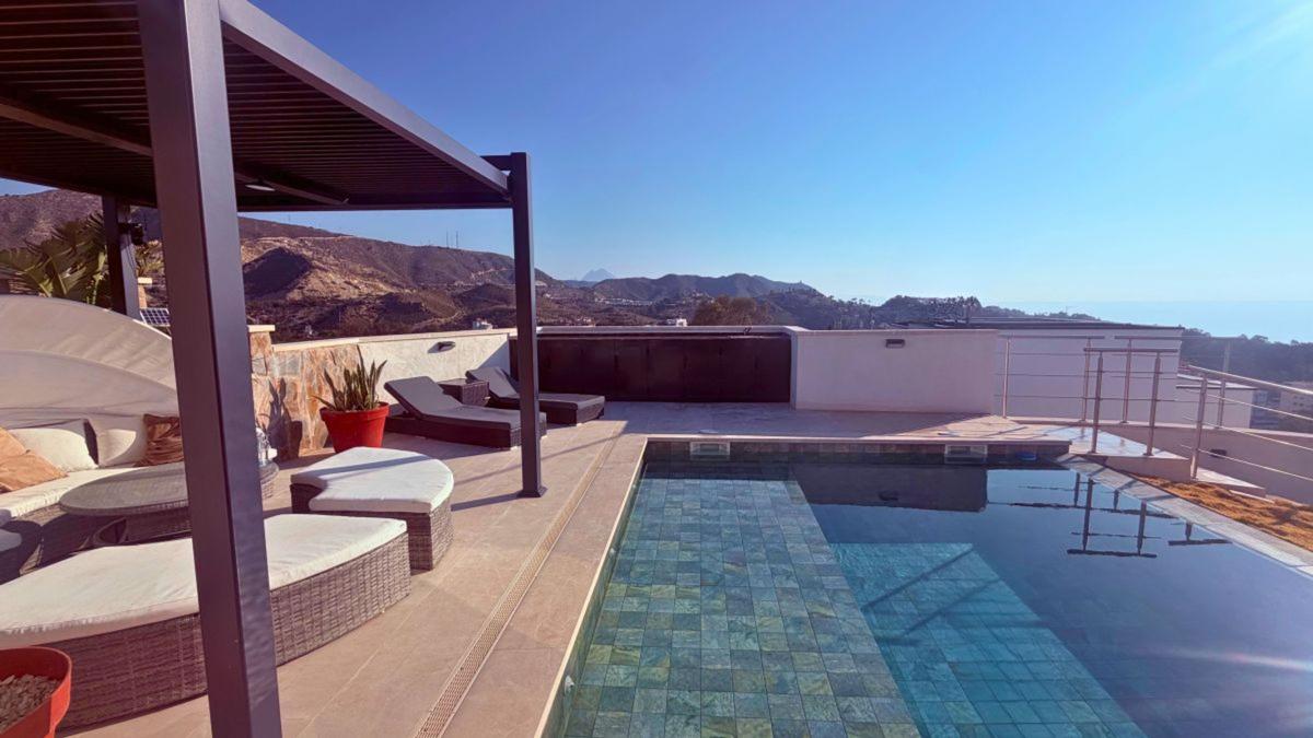 Properties for sale and rent in Spain photo 4