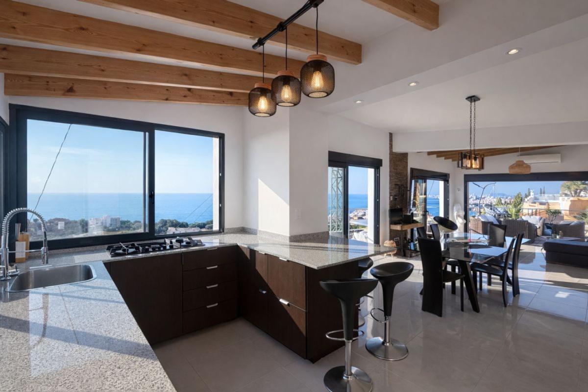 Properties for sale and rent in Spain photo 5