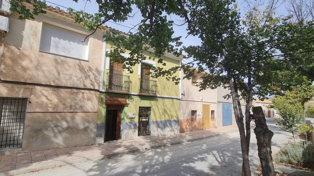 Propiedades en venta y alquiler en España photo 1