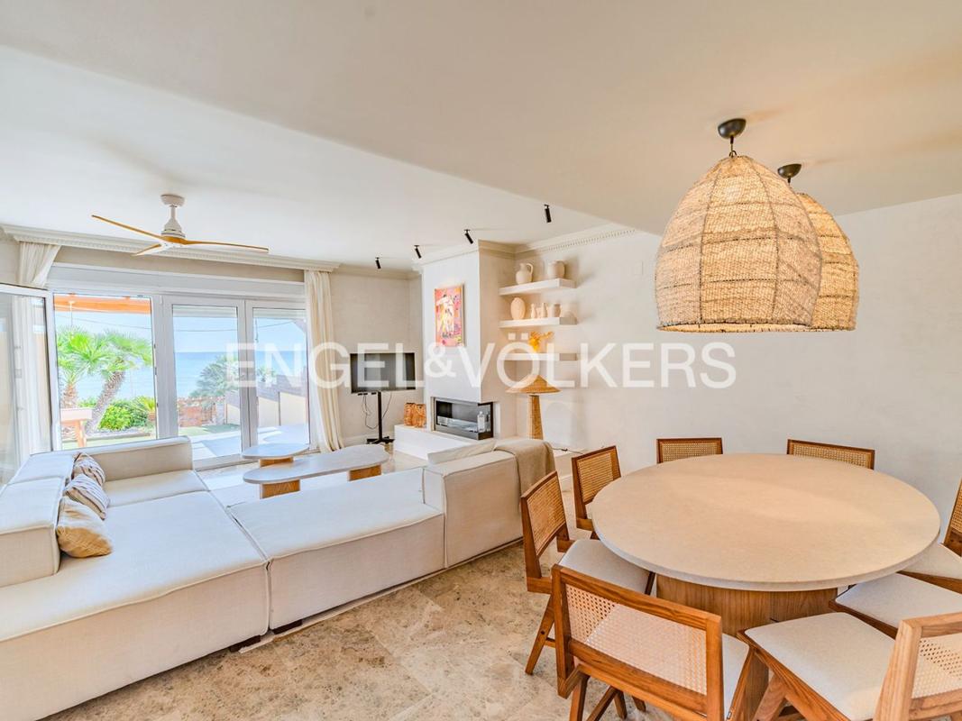 Недвижимость на продажу и в аренду в Испании photo 4