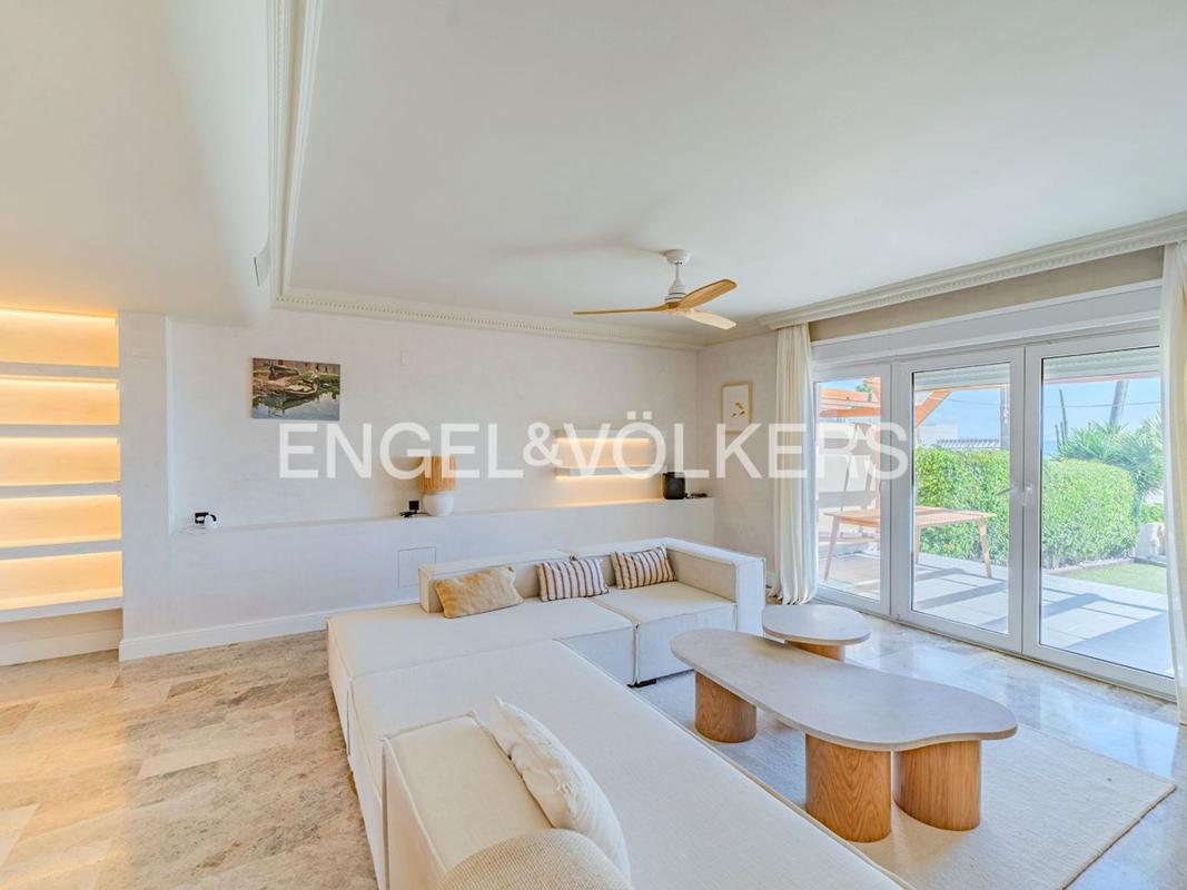 Недвижимость на продажу и в аренду в Испании photo 5