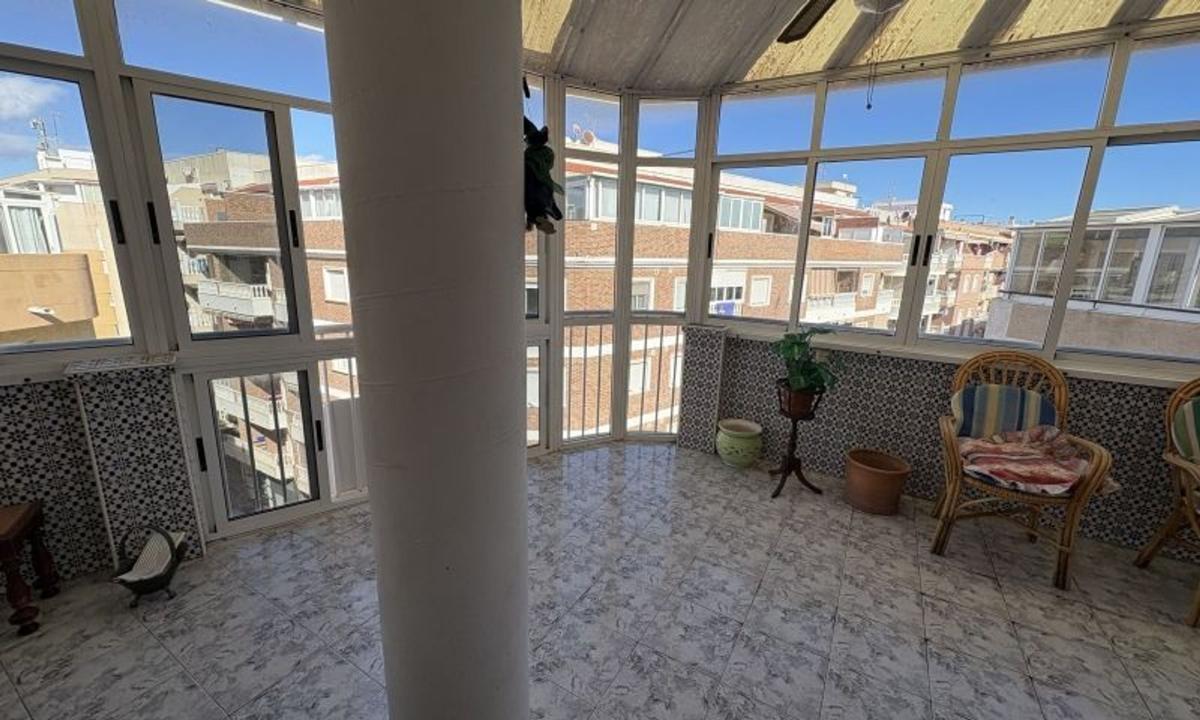 Sprzedaż mieszkania w Piso en Antonio Machado, Torrevieja, Torrevieja
photo 1