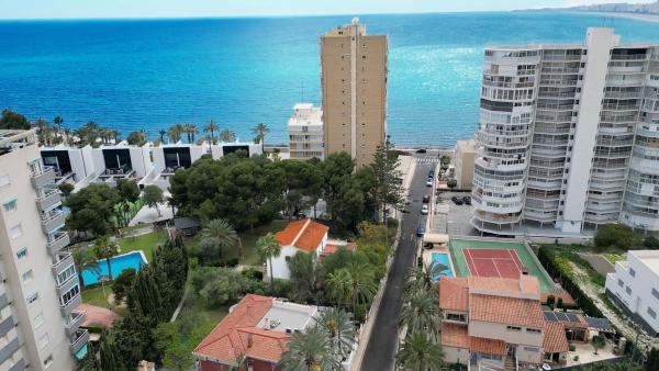 Casa o chalet independiente en Calle Rois de Corella, 6, Playa Muchavista, El Campello photo 1