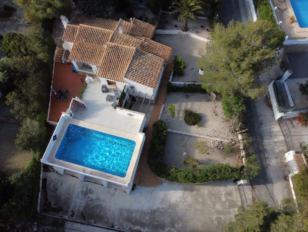 Properties for sale and rent in Spain photo 4