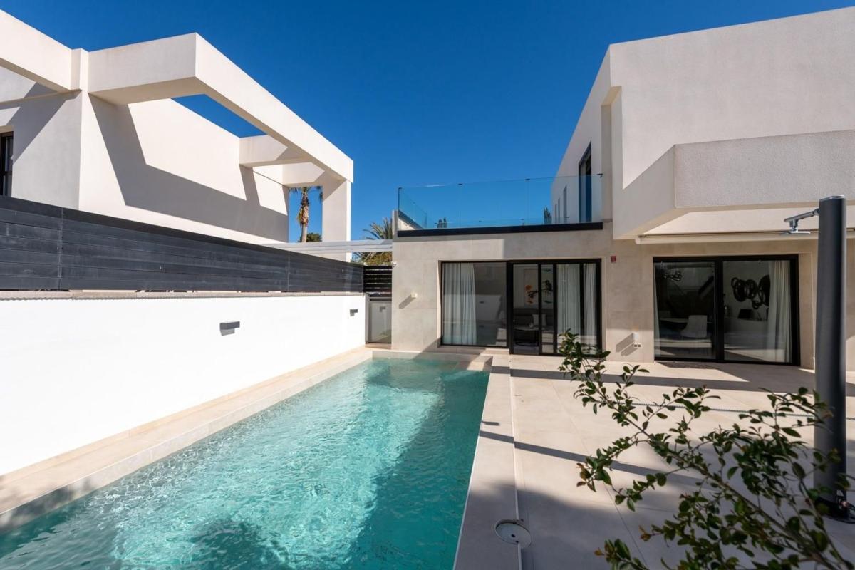 Properties for sale and rent in Spain photo 4