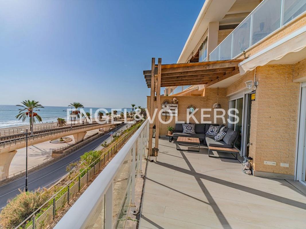 Venta de piso en Piso en Calle de Sorolla, 7, Playa Muchavista, El Campello, El Campello
photo 3