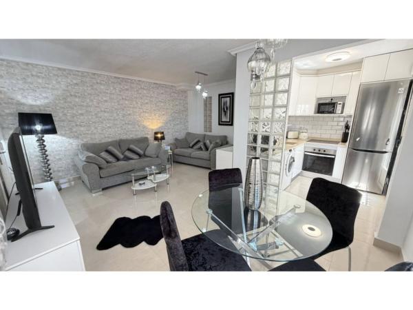 Chalet pareado en Plaza H-2 Azahar-1, Desamparados-Hurchillo-Torremendo, Orihuela photo 4