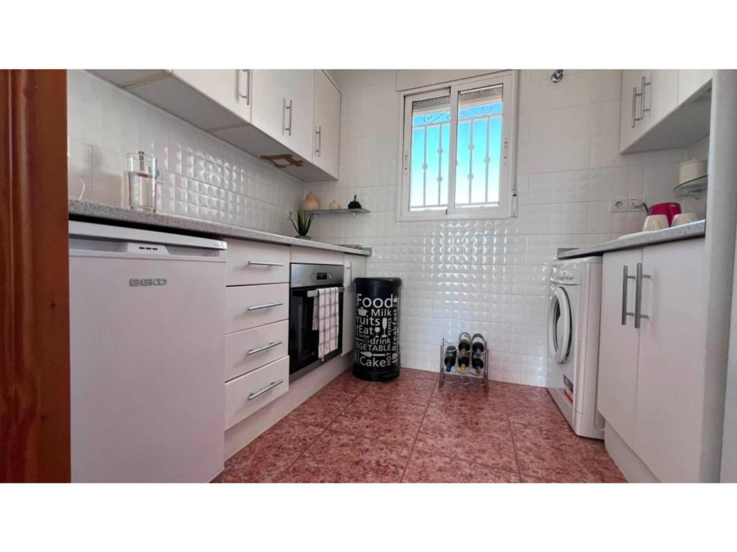 Venta de piso en Piso en Calle Membrillero, Desamparados-Hurchillo-Torremendo, Orihuela, Orihuela
photo 3