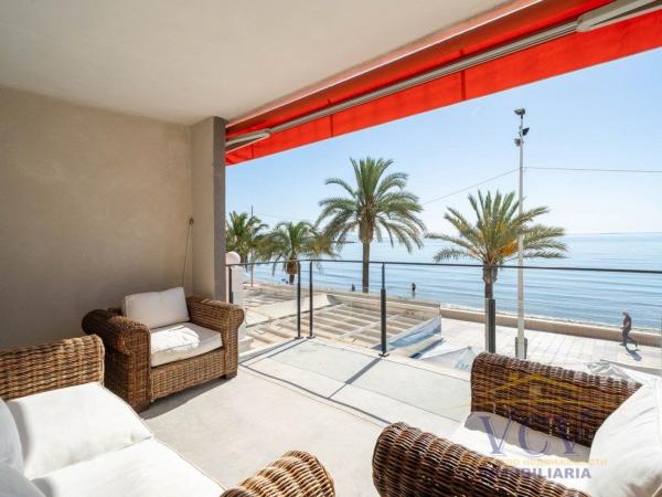 Chalet adosado en Calle Sant Pere, Campello Playa, El Campello thumbnail 1