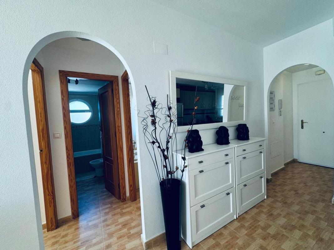 Venta de piso en Piso en Avenida del Puerto, 22, Puerto Deportivo, Guardamar del Segura, Guardamar del Segura
 photo 2