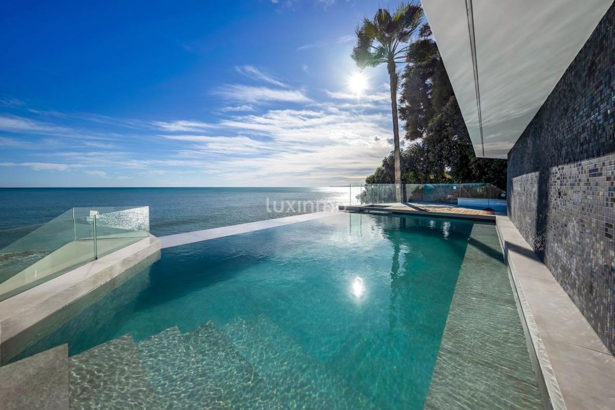 Properties for sale and rent in Spain photo 2