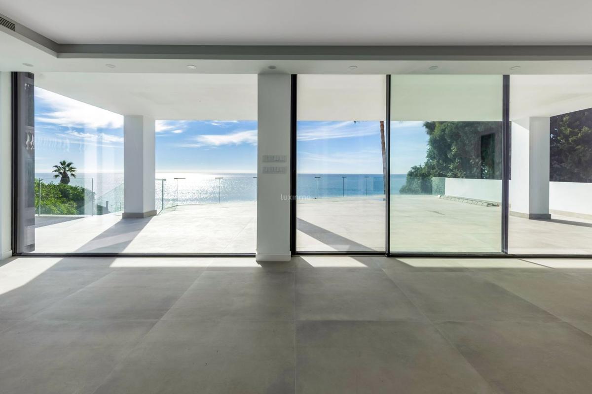 Properties for sale and rent in Spain photo 5