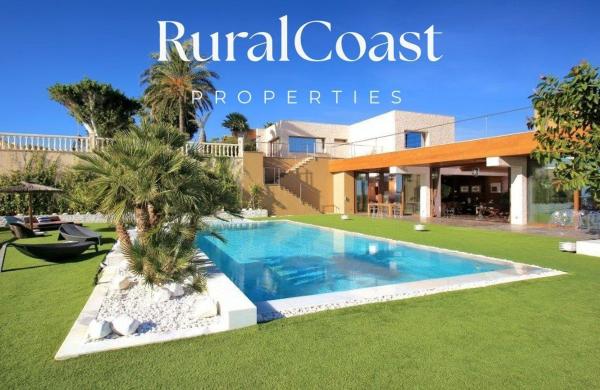 Casa o chalet independiente en Calle Sant Bartomeu, Campello Playa, El Campello photo 1