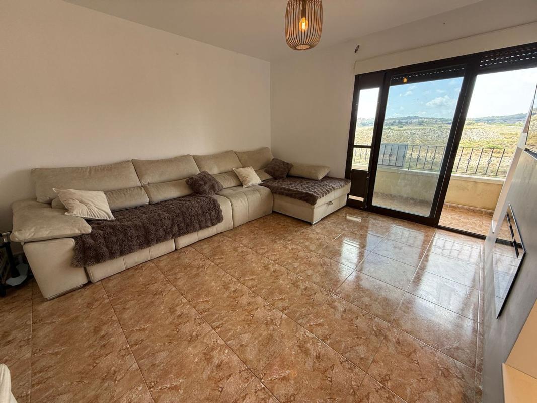 Venta de piso en Piso en Ronda Oeste, 14, Centro, San Miguel de Salinas, San Miguel de Salinas
photo 3
