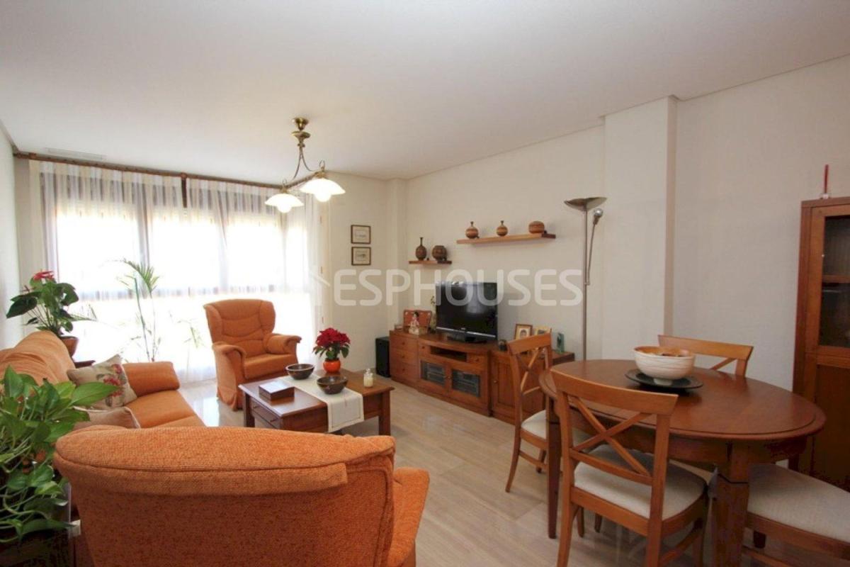 Venta de piso en Piso en Zona Pueblo, Guardamar del Segura, Guardamar del Segura
 photo 3