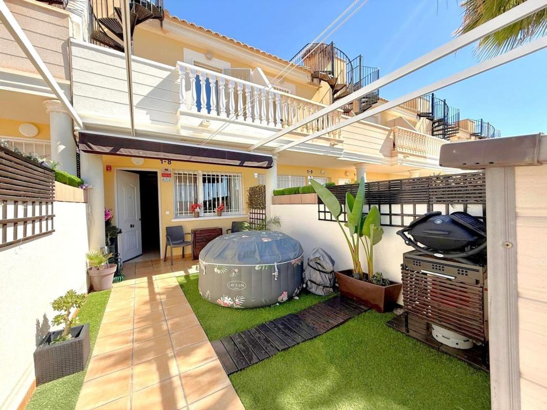 Venta de chalet independiente en Casa o chalet en Lomas de Cabo Roig, Orihuela, Orihuela
photo 1