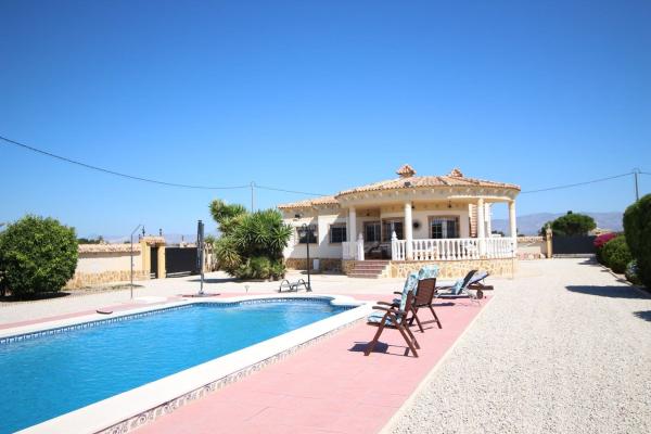 Casa o chalet independiente en Catral photo 1