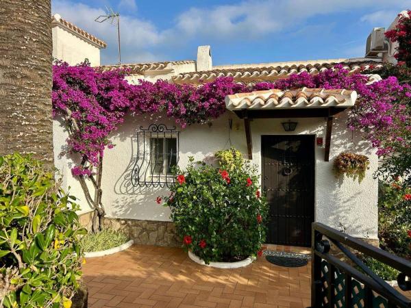 Chalet independiente en venta en Casa o chalet en El Tosalet - Cap Marti, Jávea/Xàbia, Jávea/Xàbia
photo 1