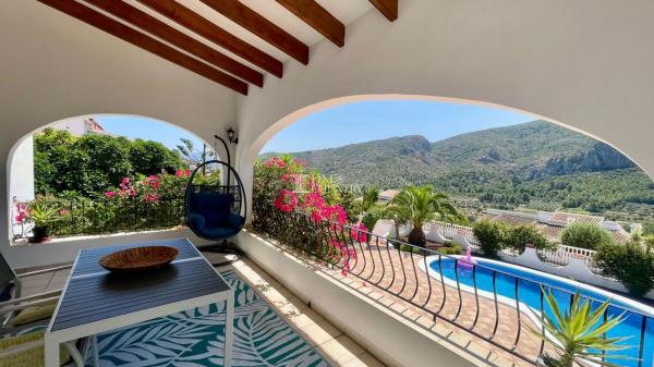 Casa o chalet independiente en Calle Catalunya, Monte Solana, Pedreguer thumbnail 2